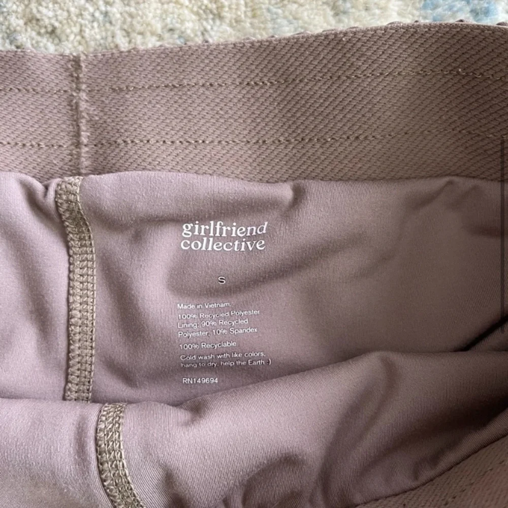 Girlfriend Collective Trail Shorts - Picture 3 of 7